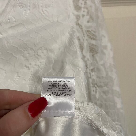 ModCloth Womens NWT White Cottagecore Natural V-Neck Bell Sleeve Lace Blouse XXS - Picture 7 of 8